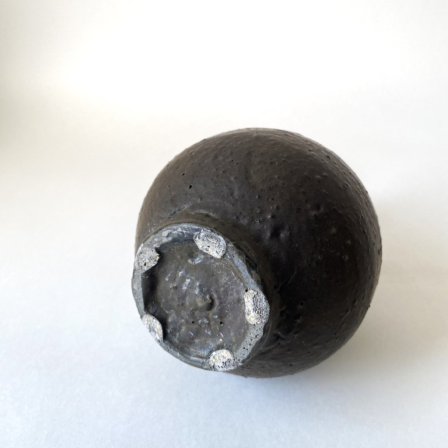 青木亮 黑釉清酒瓶