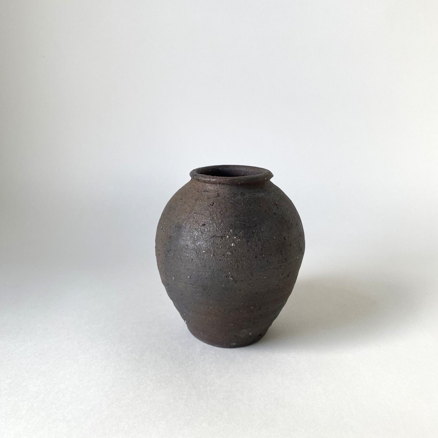 Ryo Aoki: Yakishime pottery