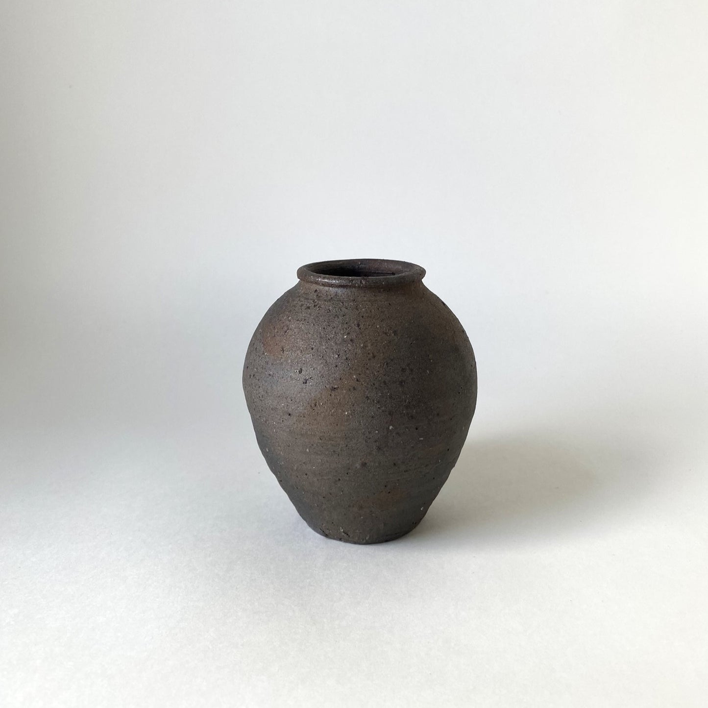 Ryo Aoki: Yakishime pottery