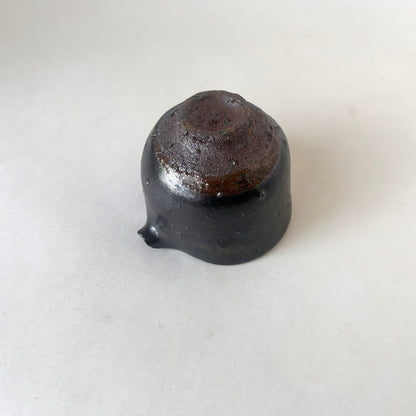 四海大 黒釉片口
