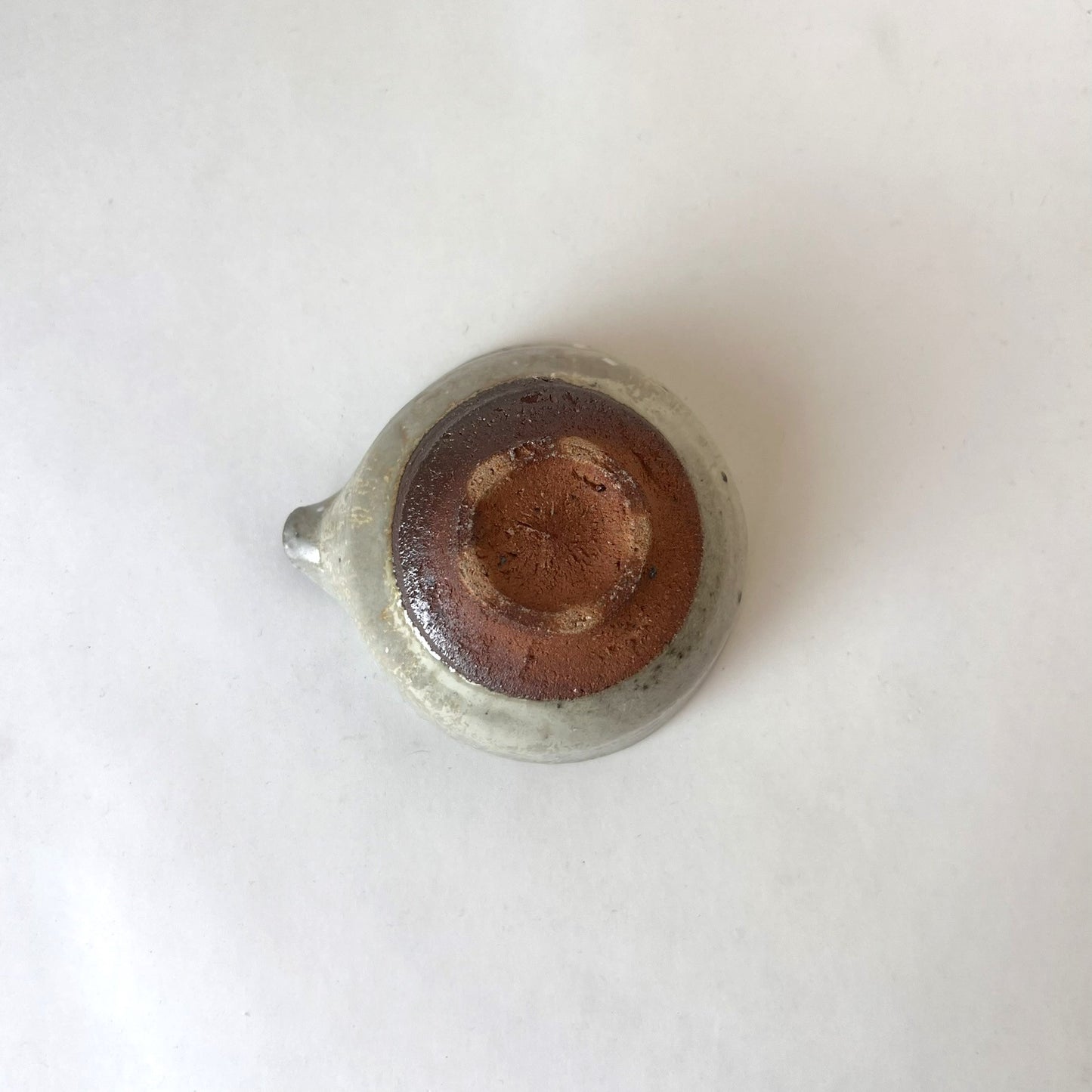 四海大 籾灰釉片口