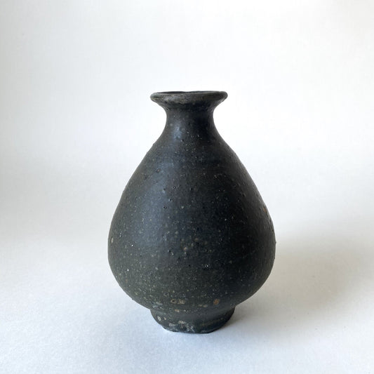 Ryo Aoki's Yakishime Sake Bottle
