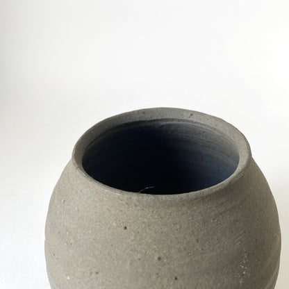 青木亮　柴烧花器