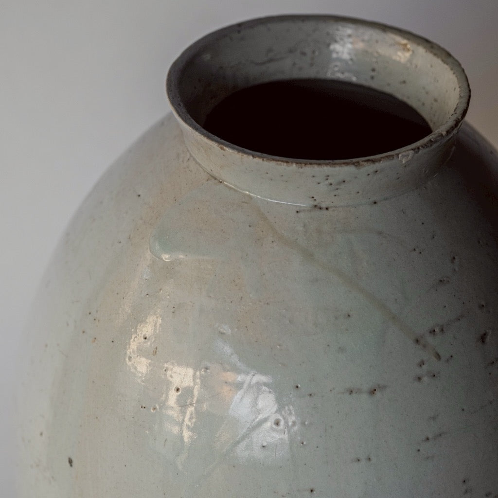 李朝白磁壺